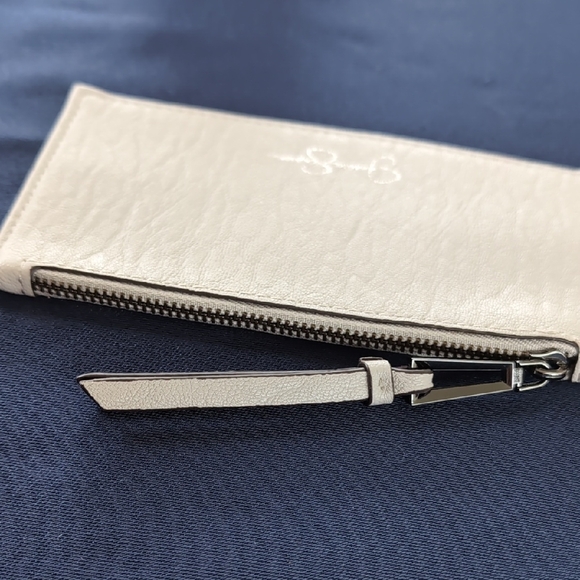 Jessica Simpson Cream Pouch - Picture 4 of 7